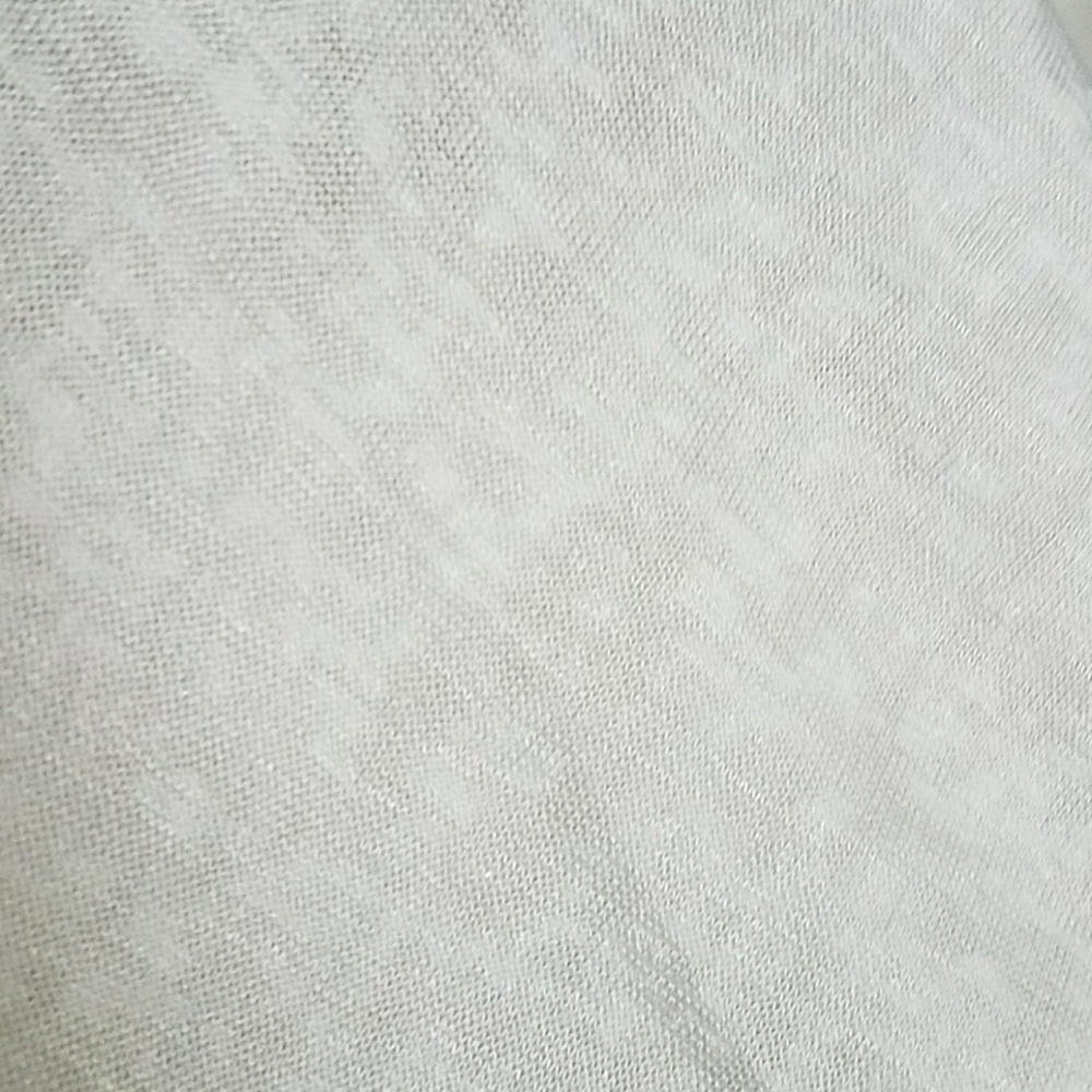 👍PLUS SIZE Ivory Top👍 - Picture 5 of 5